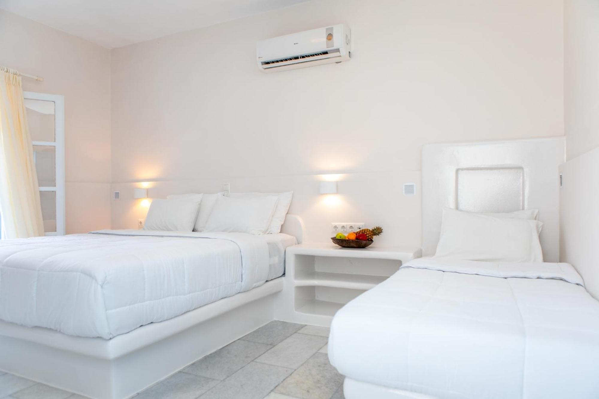 Golden Sand Plaka  Exterior photo