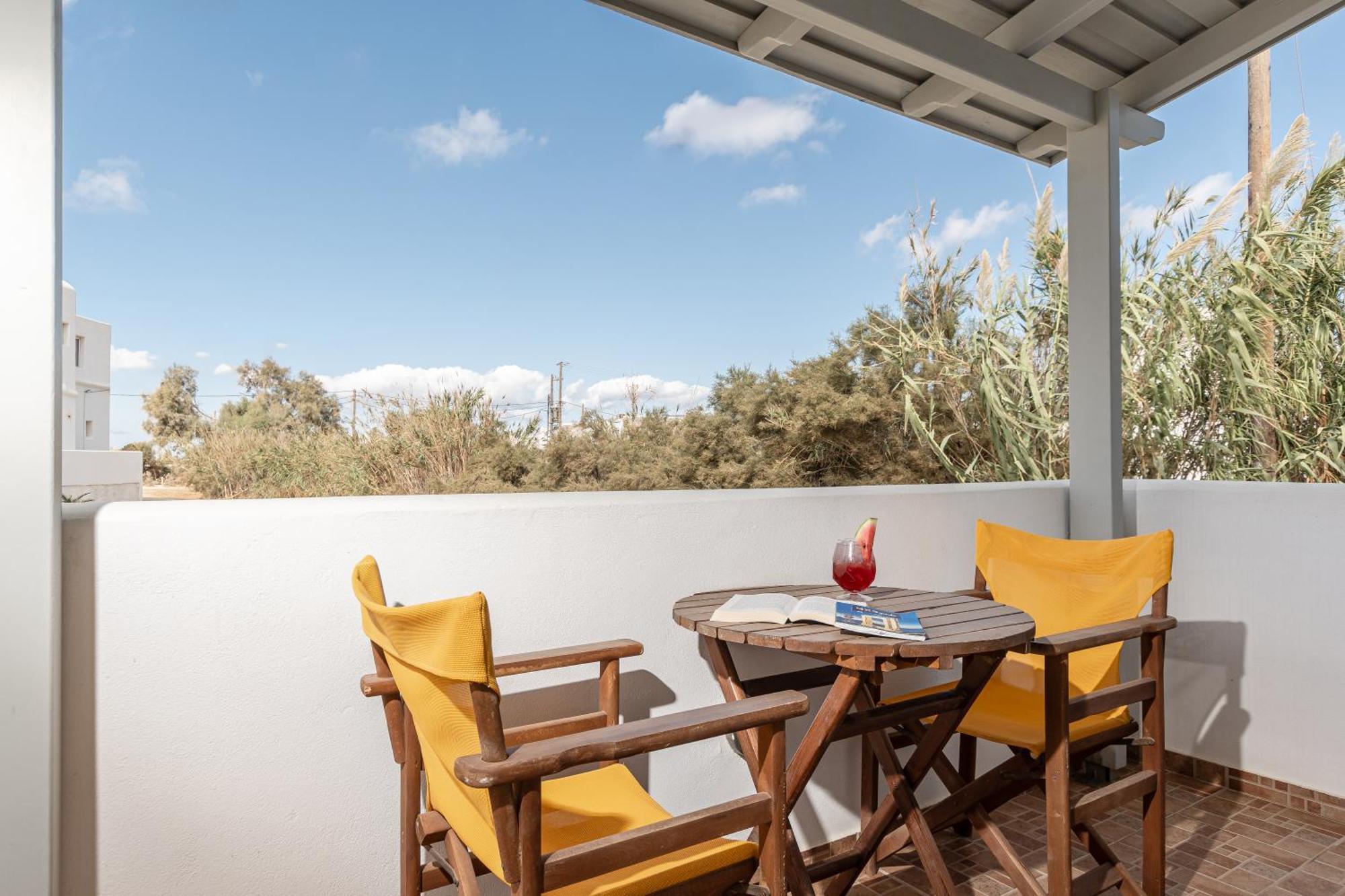 Golden Sand Plaka  Exterior photo